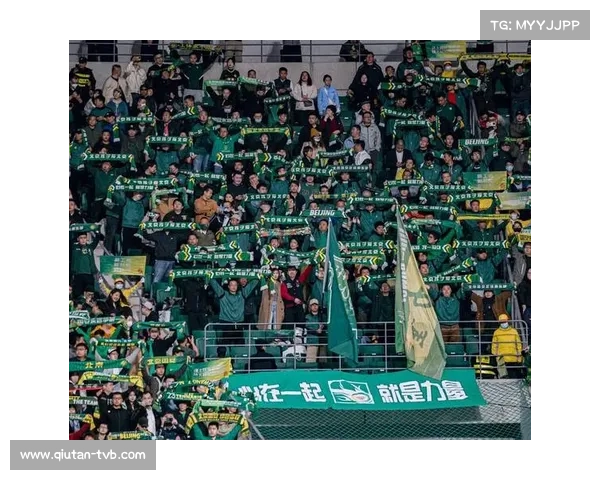 法比奥大四喜瞬间，工体球迷起立鼓掌